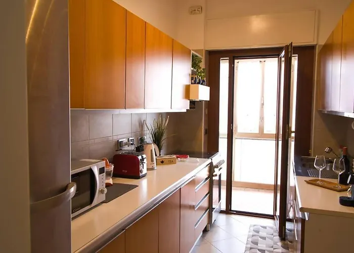 Sun & Moon Family Free Parking Appartement Rome